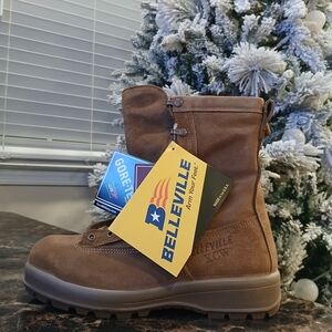 Belliville Gore-Tex Extreme Cold Weather Vibram Miltary Boots 9 Men/10.5 Women